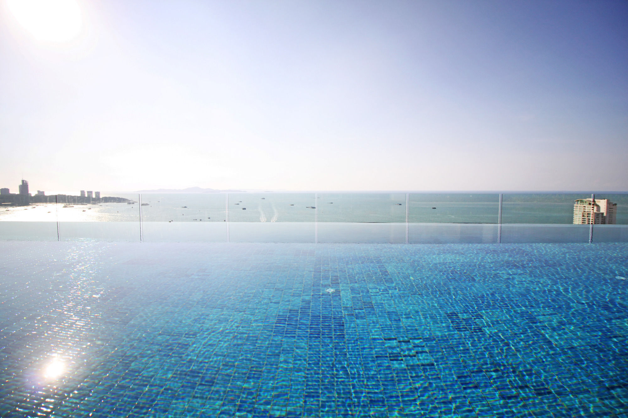 Centric Sea By Pattaya Holiday บางละมุง ภายนอก รูปภาพ