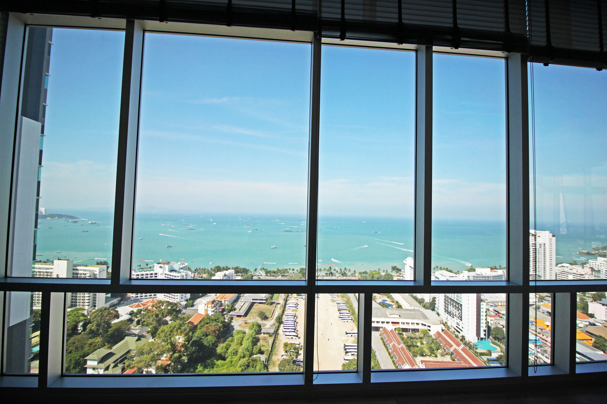 Centric Sea By Pattaya Holiday บางละมุง ภายนอก รูปภาพ